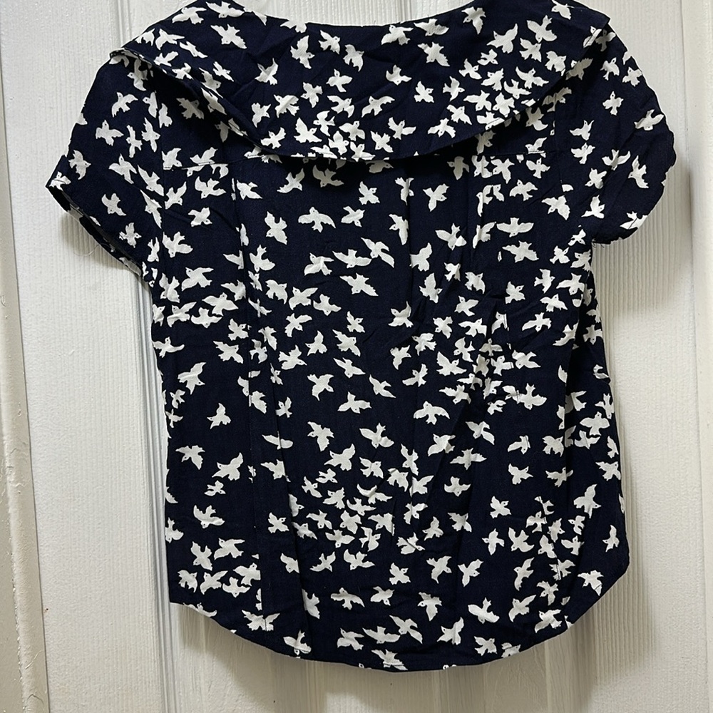 Maeve by Anthropologie Navy Blue Blouse with White Bird Print - Picture 4 of 7